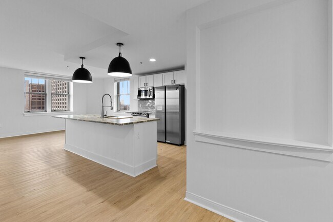Foto del edificio - 525 W Lafayette Blvd