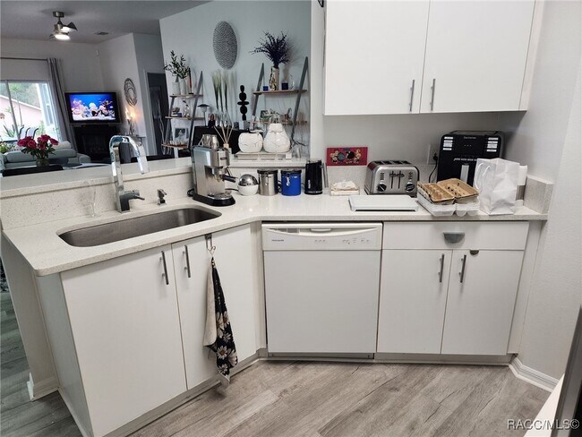 Foto del edificio - 1876 W Shanelle Path