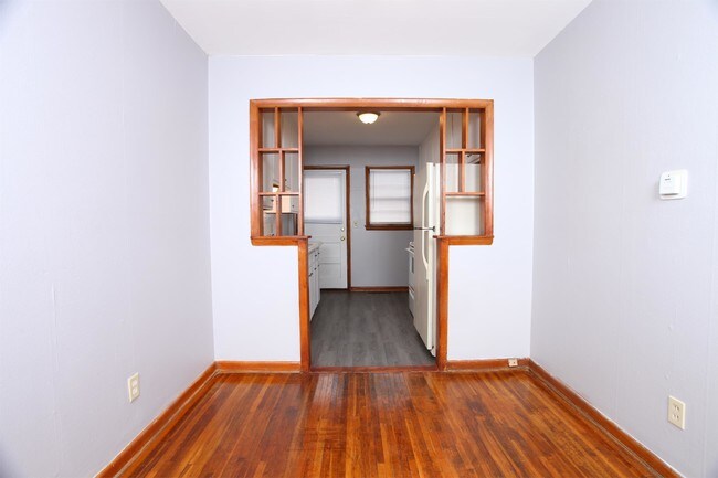 Foto del edificio - 6441-6445 E Lincoln St