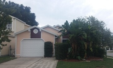 Building Photo - 2212 Faxton Ct