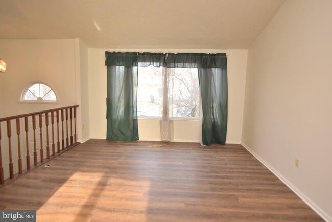Building Photo - 3863 Beech Down Dr