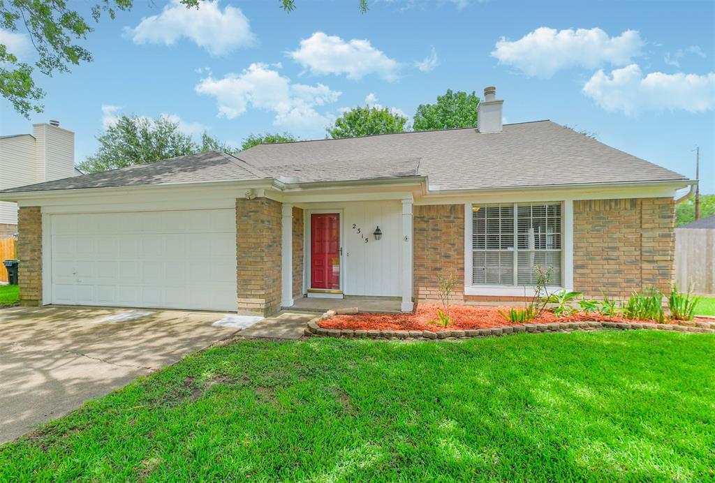 Foto principal - 2315 Cunningham Dr