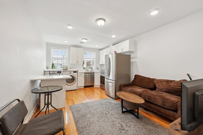 Photo - 240.5 South St House