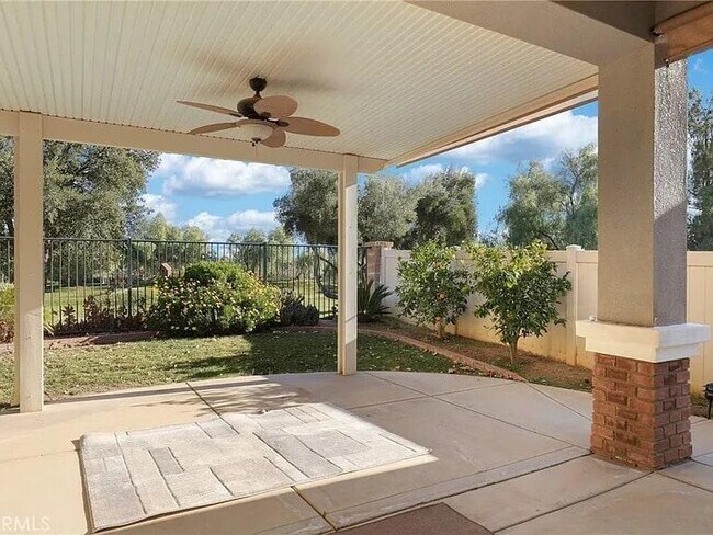 Building Photo - 1766 La Cantera Way