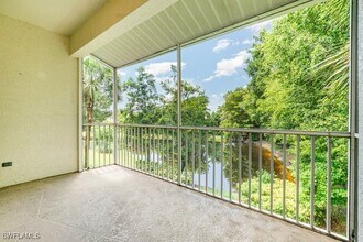 Building Photo - 9021 Las Maderas Dr