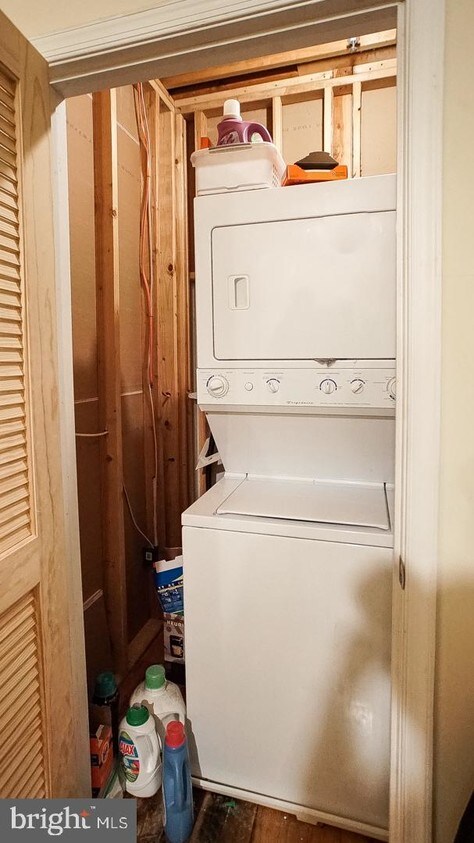 Primary Photo - 1827 N 18th St