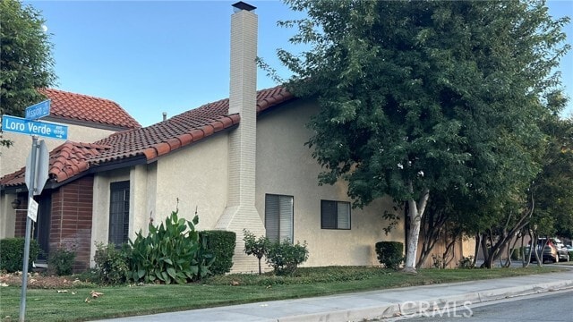 Foto del edificio - 25775 Mission Rd