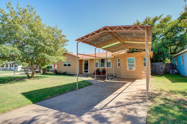 Building Photo - Central Lubbock Home Available Soon