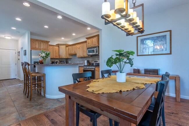 Foto del edificio - 175 Cobble Creek Ln