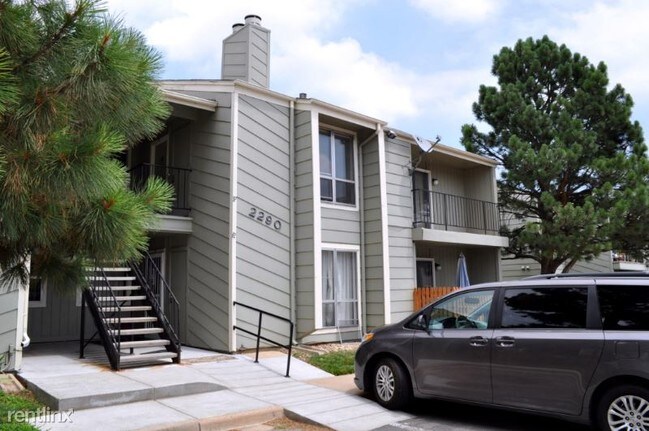 Building Photo - 2290 E Fremont Ave