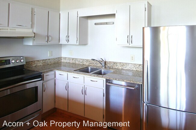 Foto del edificio - 2 br, 2 bath House - 500 N Duke St Apt 53-301