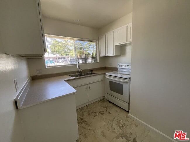 Building Photo - 1287 Olive Tree Ln