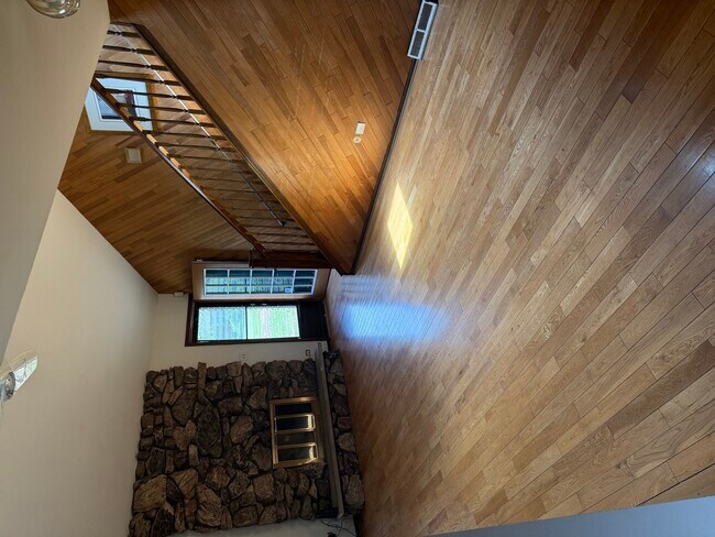 Foto del edificio - 16752 Luella Ave