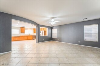 Building Photo - 698 Iron Bridge St Building Photo - 698 Iron Bridge St