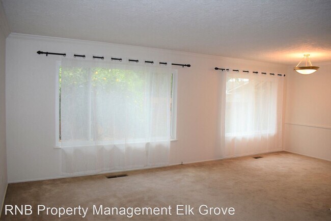 Building Photo - 4 br, 3 bath House - 6241 North Point Way