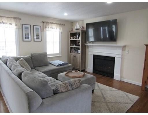 Building Photo - 6 Webquish Ln