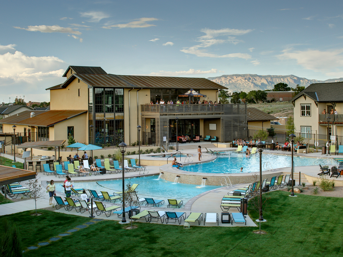 Primary Photo - View Albuquerque