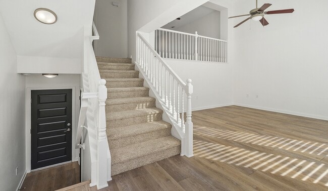 Bright, open living areas made for your lifestyle. - Vineyards at Paseo Del Sol