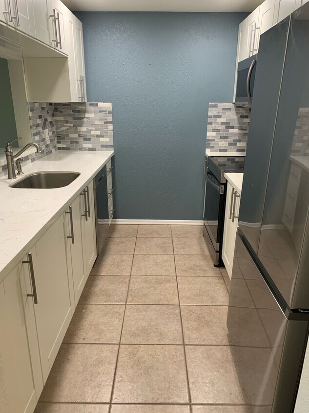 220 NE Dogwood St, Issaquah, WA 98027 Condo for Rent in Issaquah, WA