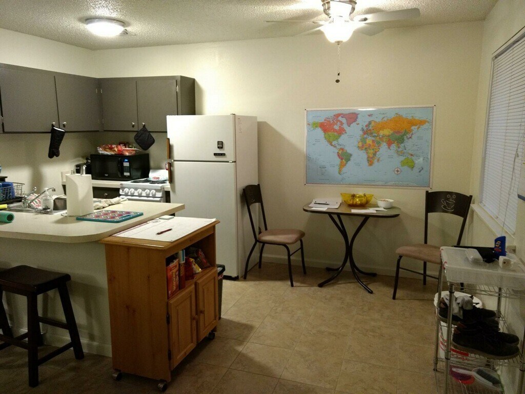 Kitchen - 348 W Sacramento Ave