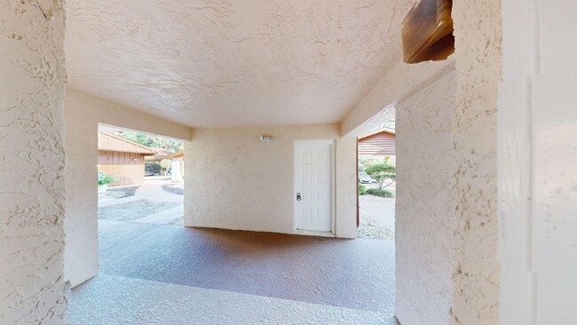 Building Photo - Spacious 2Bed/ 2Bath Condo In Indigo Point - Daytona  *Large Screened In Patio * Water Included *...