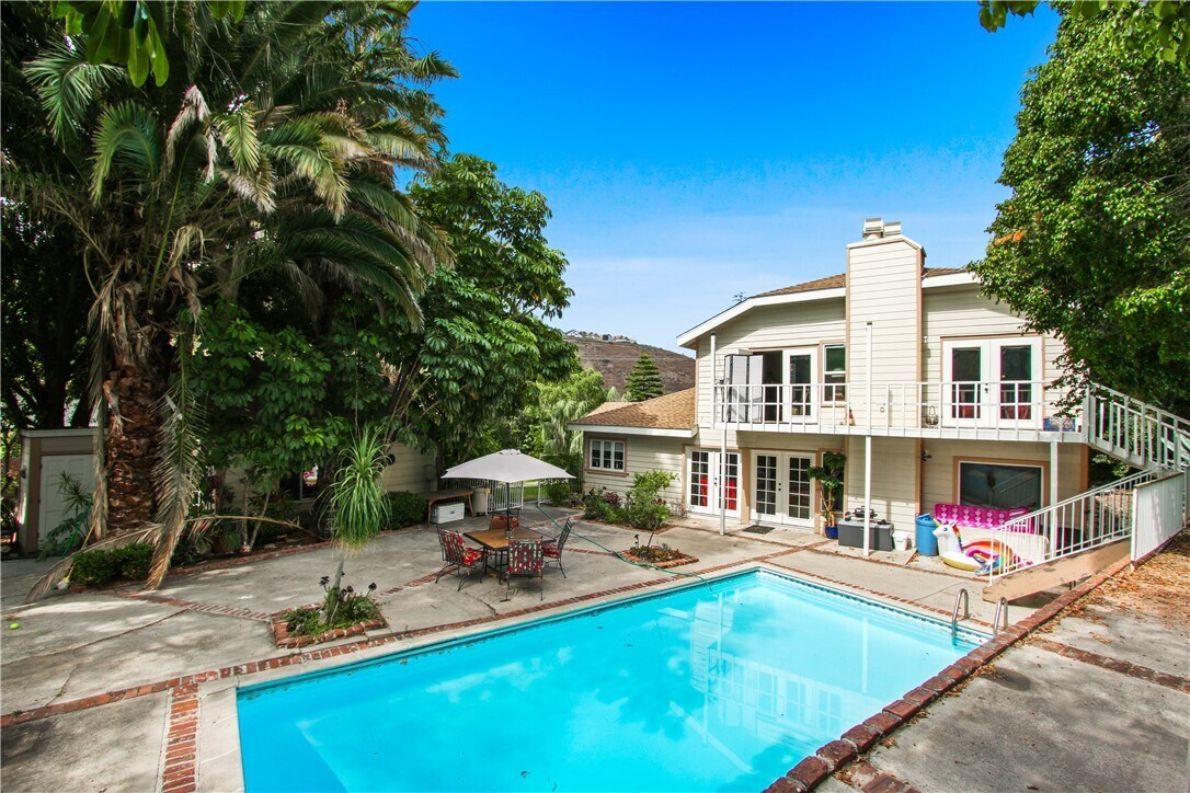 Foto principal - 6170 E Old Chapman Ave