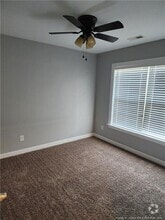 Building Photo - 432 Century Dr