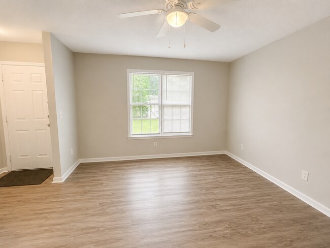 Foto del edificio - 113-C Manorwood Court