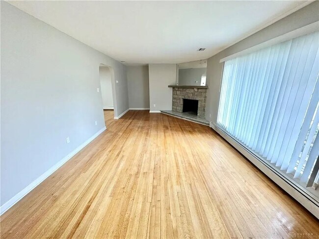 Foto del edificio - 624 Ruth Ave