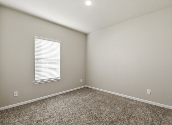 Foto del edificio - 3647 Telford Ln