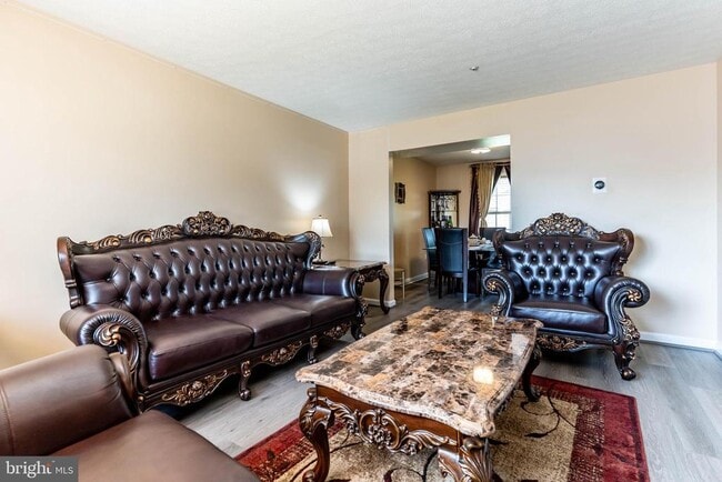 Building Photo - 12212 Birchview Dr