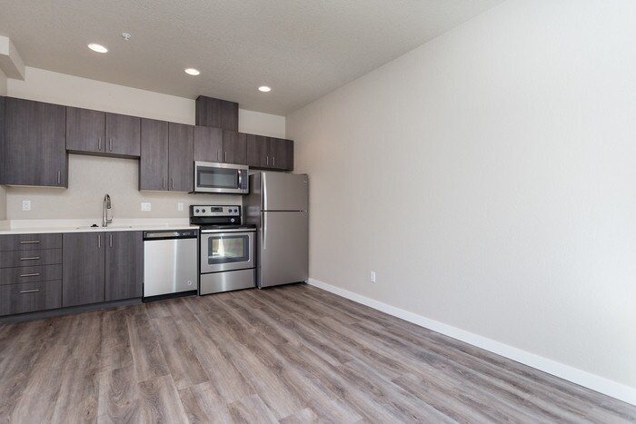 Building Photo - Townhome Style 1 bedroom - includes A/C Unit!