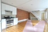 Primary Photo - 18 Chandler St