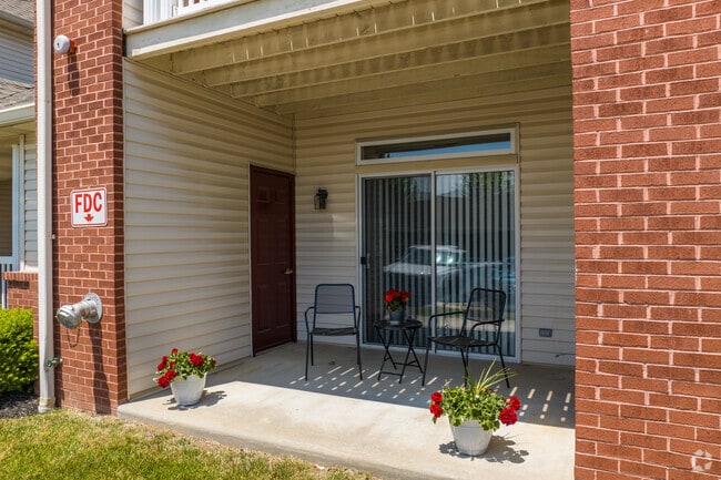 Patio - Henderson Square Luxury Apartments