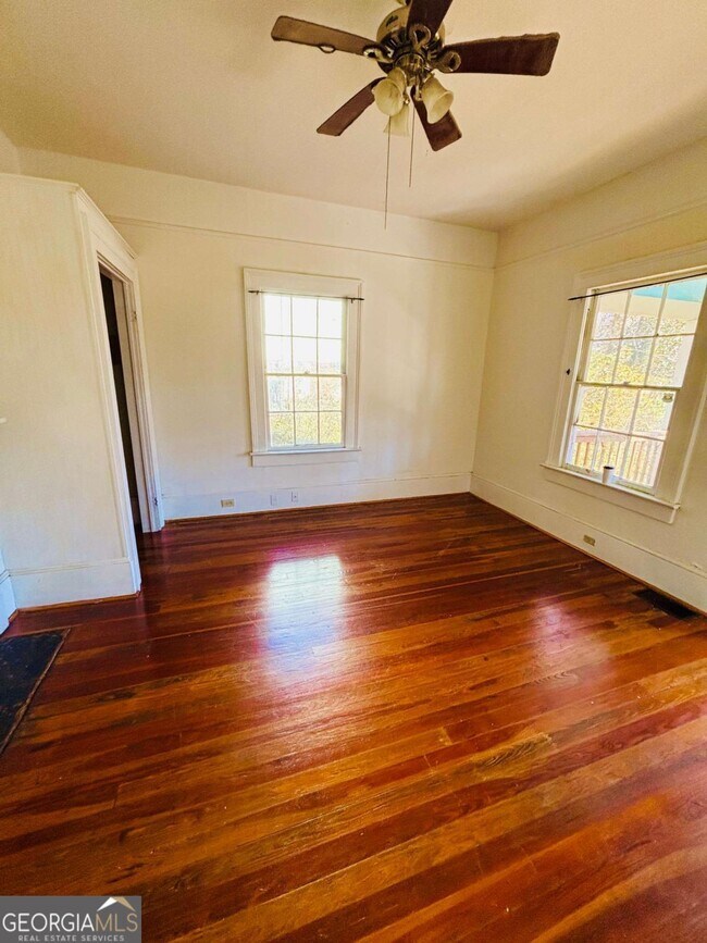 Foto del edificio - 75 Arch St