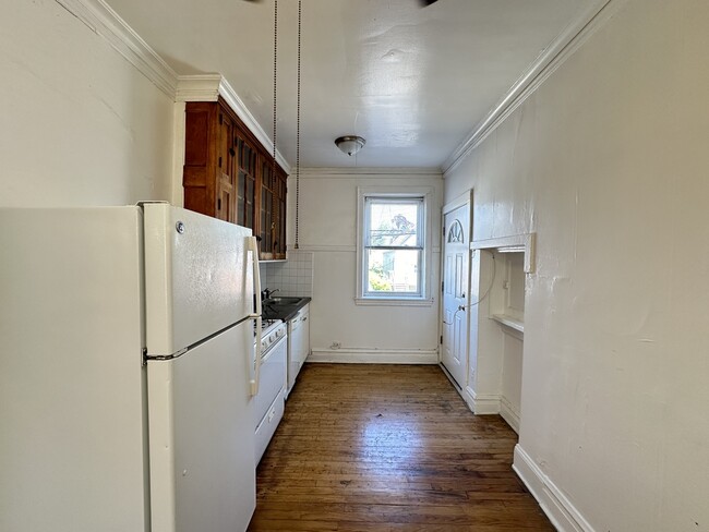 Building Photo - 4826.5 W Addison St