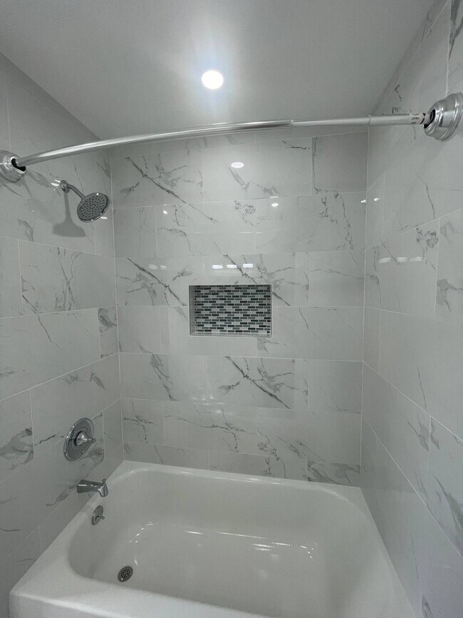 Foto del edificio - 257-25 147th Rd