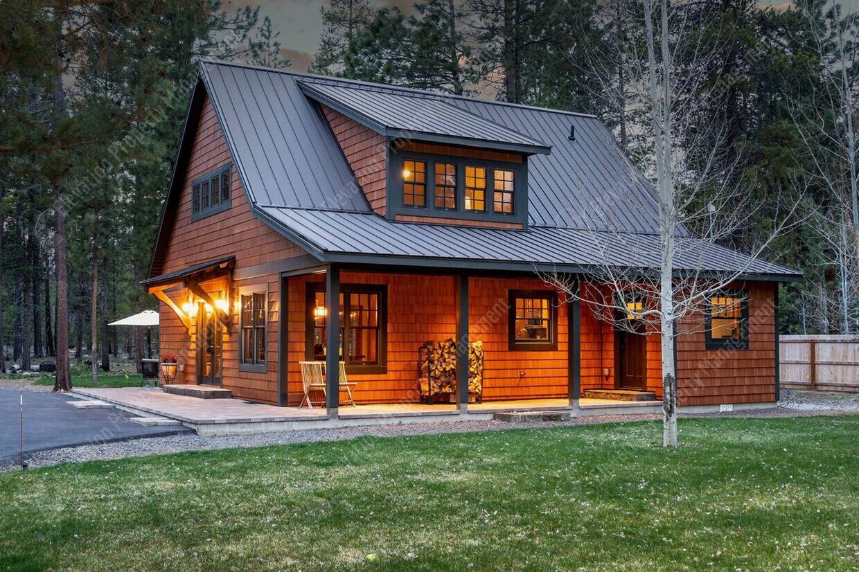 Primary Photo - Modern Barn Style 2 BR - 2 BA on 1 acre in...
