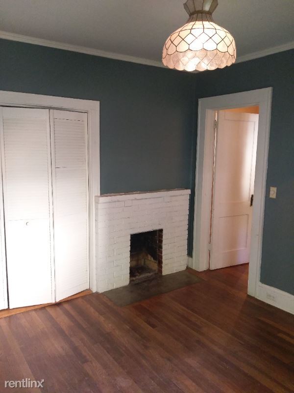 Building Photo - 2 br, 1.5 bath House - 211 Avery St