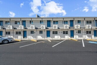 Building Photo - 5800 NW 34th St