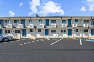 Building Photo - 5800 NW 34th St