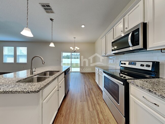 Building Photo - 7809 Stumble Journey Ln