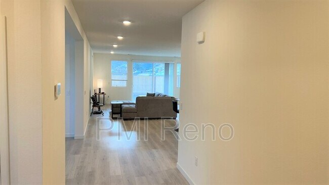 Building Photo - 8376 Castletroy Dr