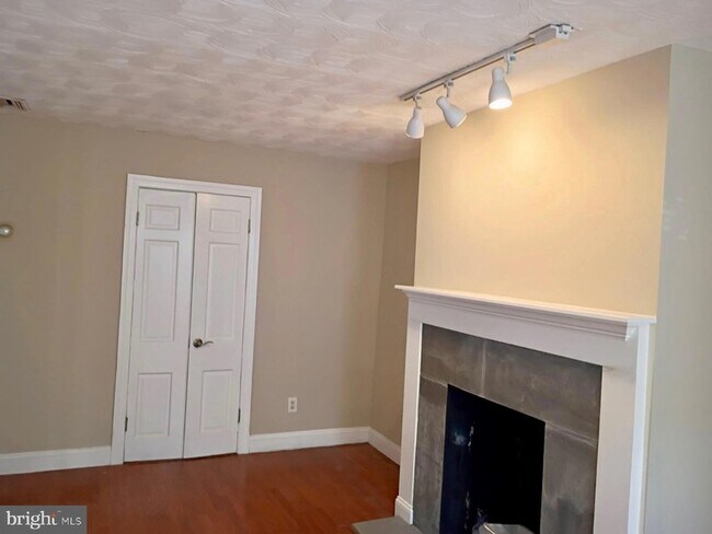 Foto del edificio - 514 11th St SE