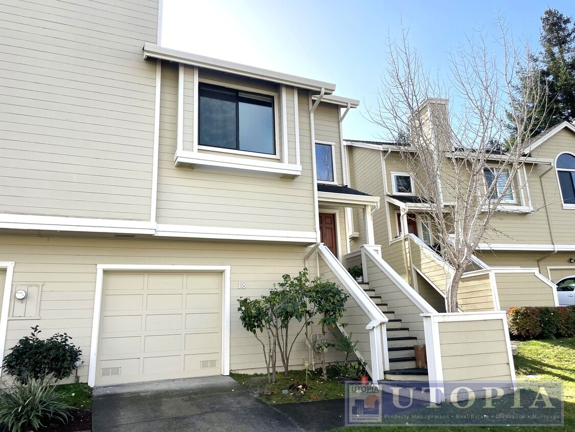 Foto principal - Great Location! 3Bd/2.5Ba Townhouse in Sco...