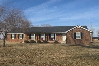 Building Photo - 215 Lindy Ln