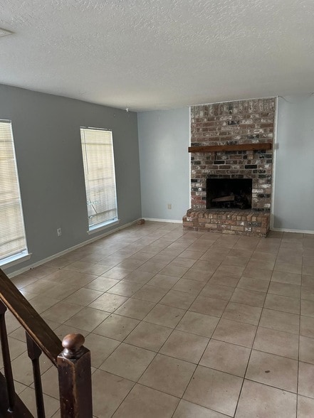 Photo - 16523 Lonesome Quail Dr House