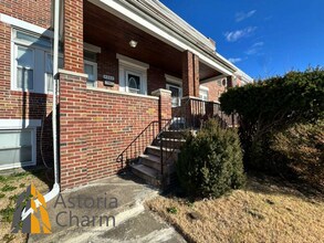 Building Photo - 4304 Shamrock Ave