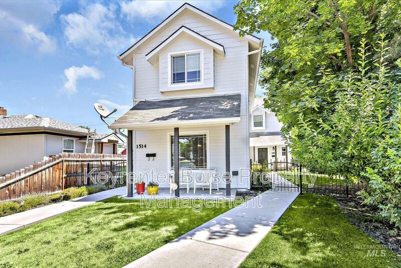 Foto principal - 1514 S Manitou Ave