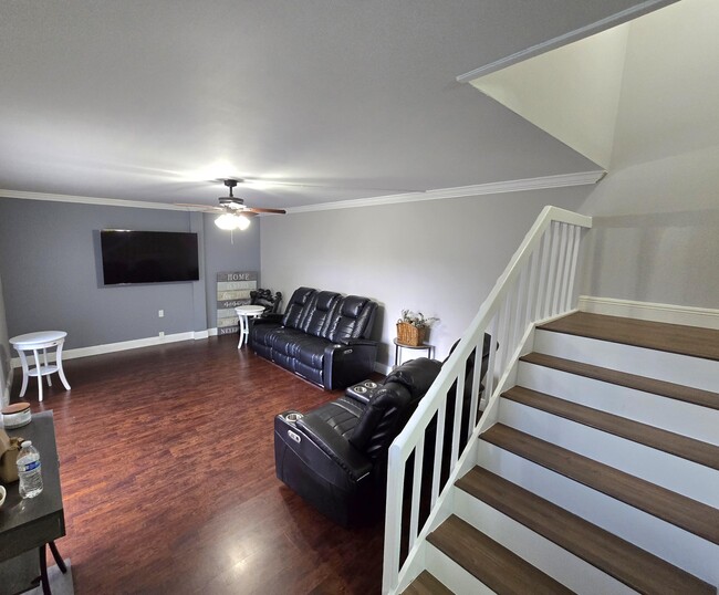 Building Photo - 1560 Forest Lakes Cir
